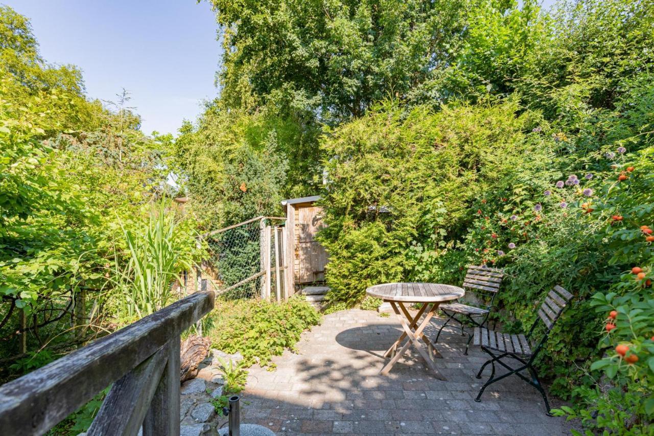 Alte Wassermuehle Am Bach Bredstedt Exterior foto